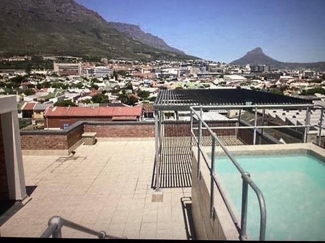 2 Bedroom Property for Sale in Observatory Western Cape